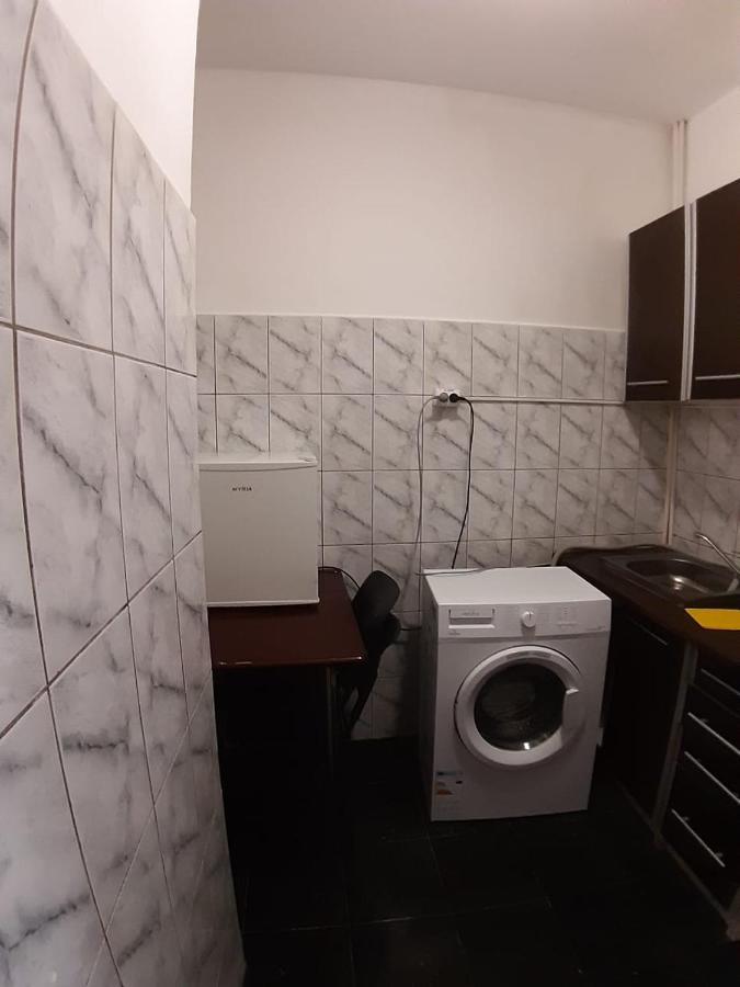 Old Town Luxery With Balcony And View Apartment บูคาเรสต์ ภายนอก รูปภาพ